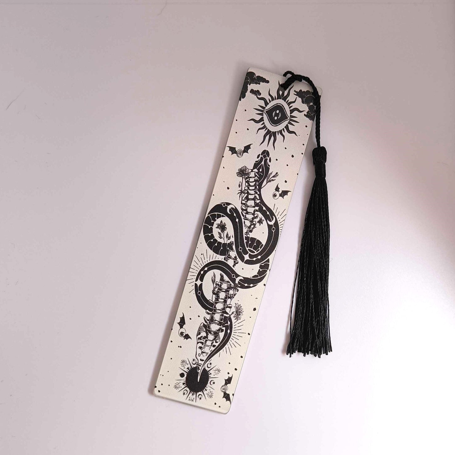 Акрилен книгоразделител „Змия и слънце“